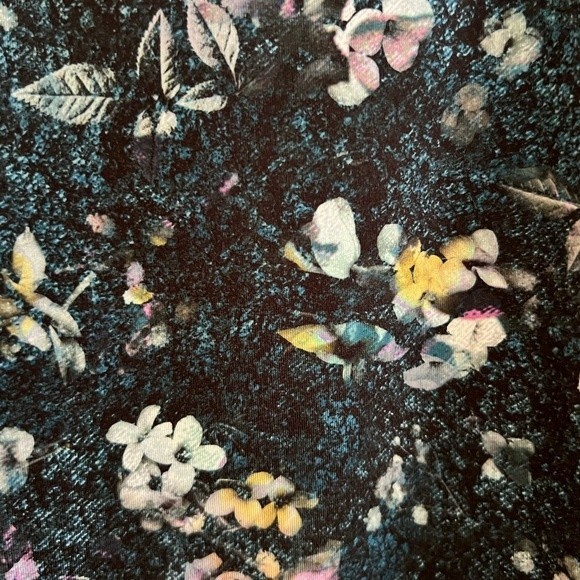 Lululemon Ivivva | Tank | Size 8 - Picture 5 of 5